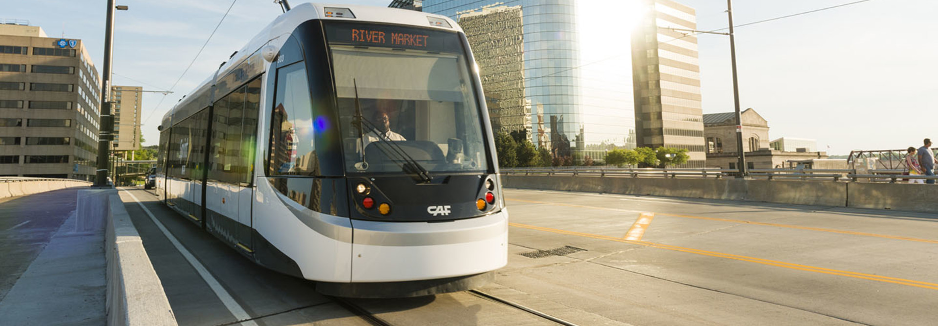 Kansas City Missouri Streetcar Downtown Line Provides Public Transportation