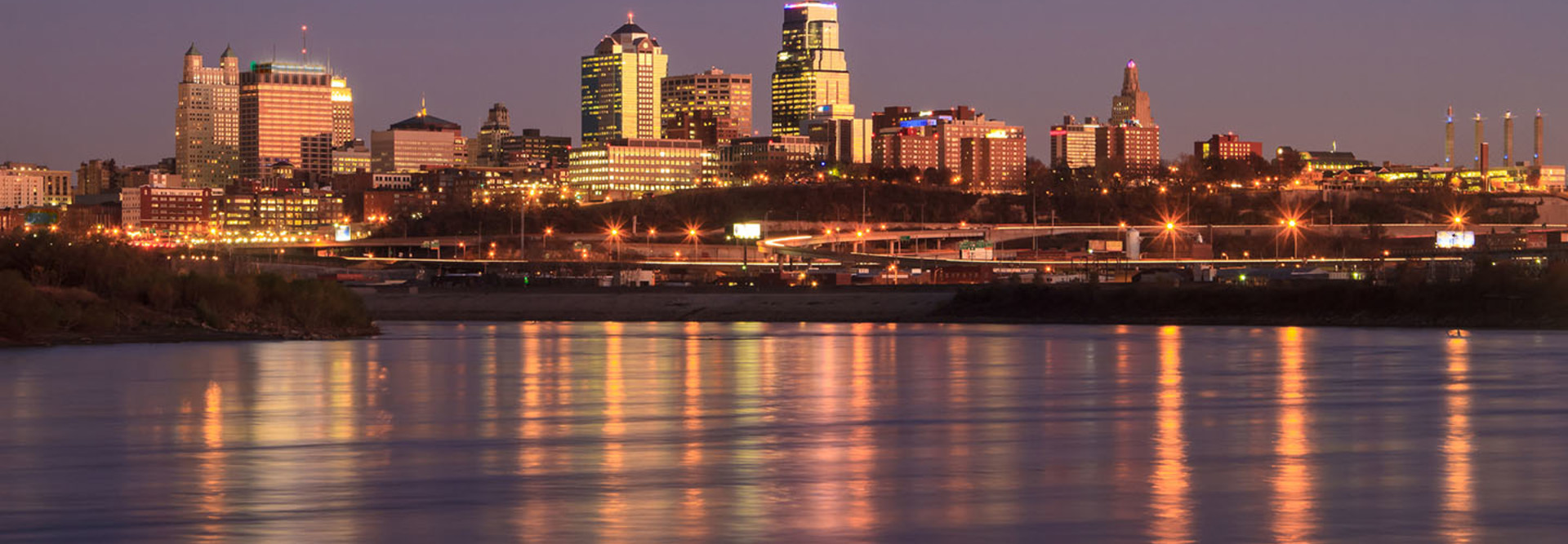 Kansas city skyline at twilight