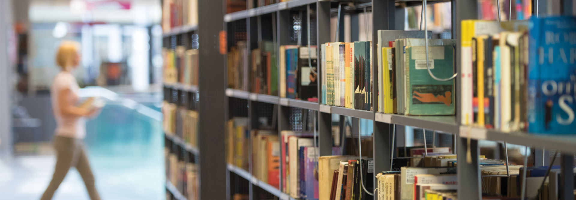 Middle Country Public Library