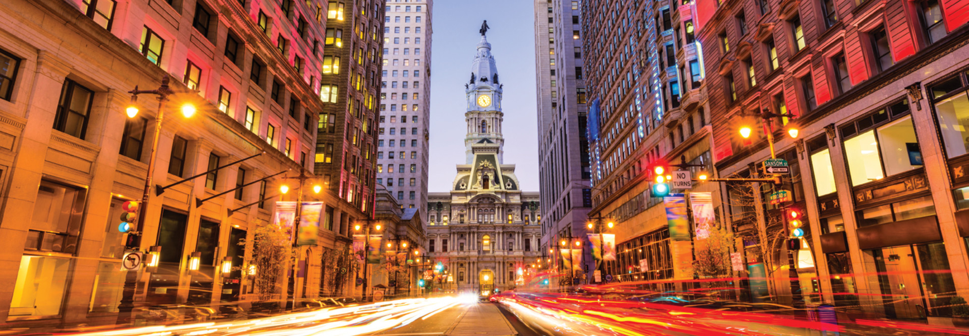 Philadelphia city hall and surrounding streets with streetlights 