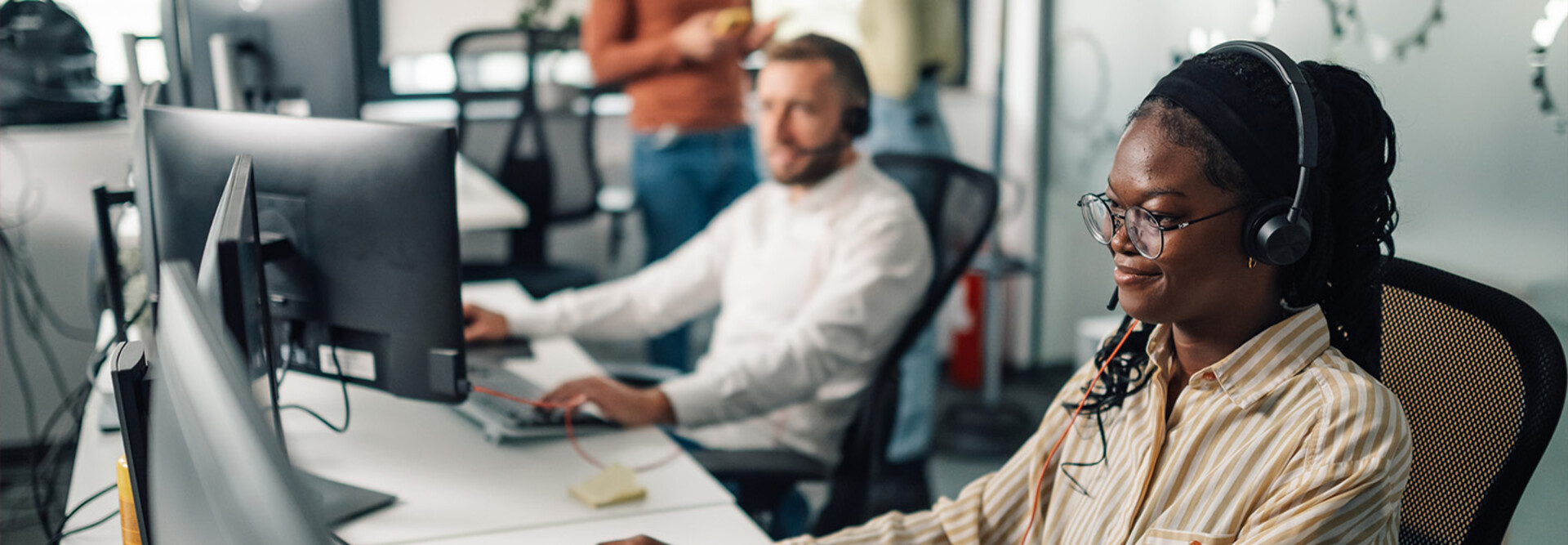 Person working in call center