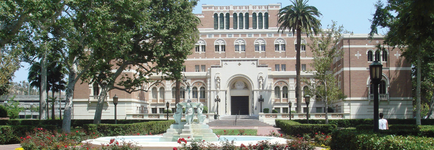 The Edward L. Doheny Jr. Memorial Library, University of Southern California campus in Los Angeles, Calif. 