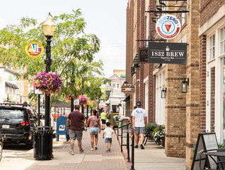 Street scene from midwest suburban city of Carmel, Indiana
