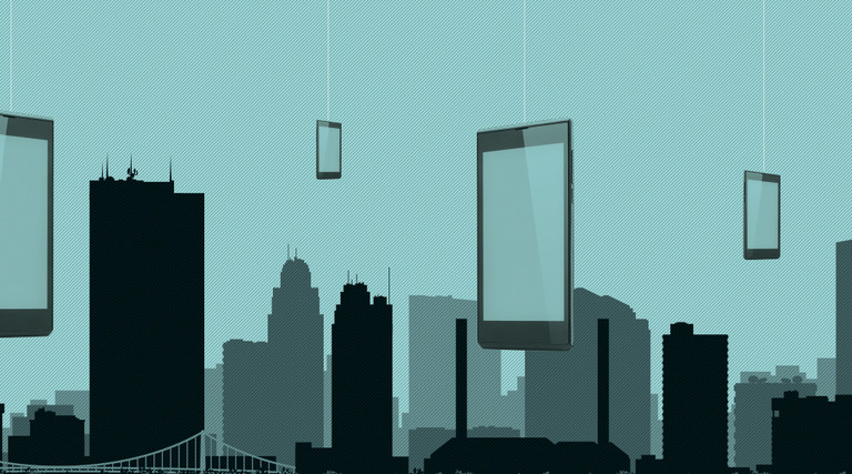 Cell phones and mobility tools in a city