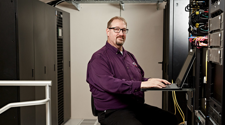 Keith Staples, Systems Analyst for Alexandria, La., realized the city's legacy storage would not support its virtualization plans.