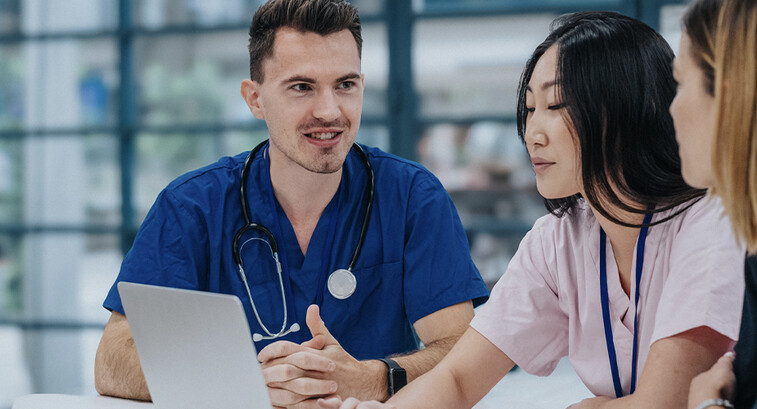 Doctors collaborating in the hospital