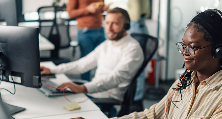 Person working in call center