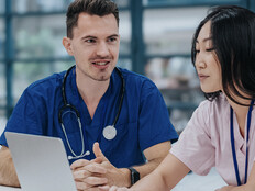 Doctors collaborating in the hospital